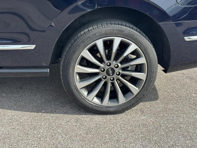 2021 Lincoln Navigator - $27,758