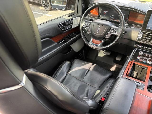 2021 Lincoln Navigator - $27,758