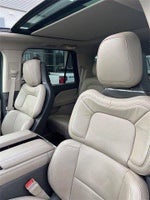 2022 Navigator Thumbnail 5