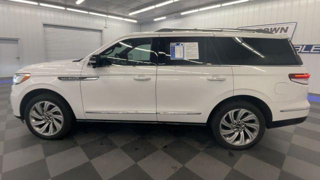 2022 Lincoln Navigator Reserve