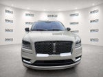 2019 Navigator Thumbnail 2