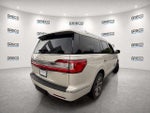 2019 Navigator Thumbnail 7