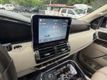 2019 Navigator Thumbnail 12
