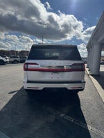 2019 Navigator Thumbnail 6