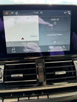 2019 Navigator Thumbnail 16