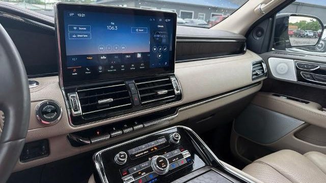 2022 Lincoln Navigator Reserve