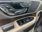 2022 Navigator Thumbnail 6