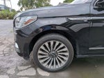 2019 Navigator Thumbnail 9