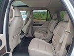 2020 Navigator Thumbnail 11