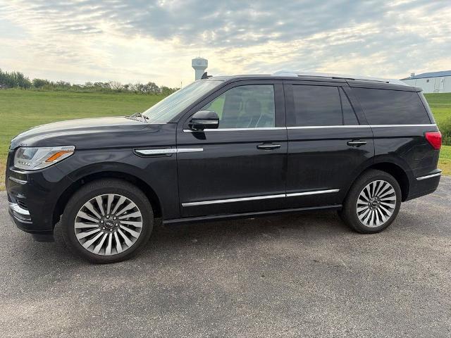 2020 Lincoln Navigator - $33,500