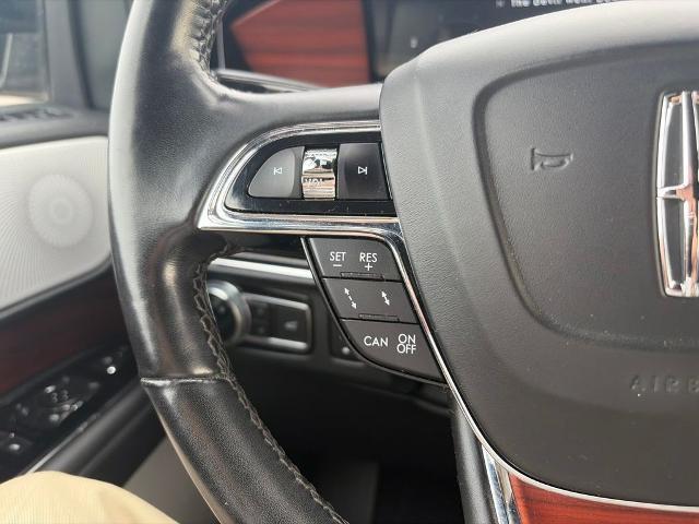 2020 Lincoln Navigator - $33,500