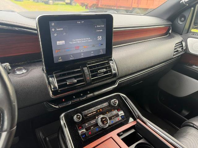 2020 Lincoln Navigator - $33,500