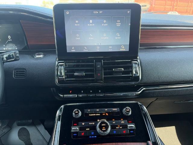 2020 Lincoln Navigator - $33,500