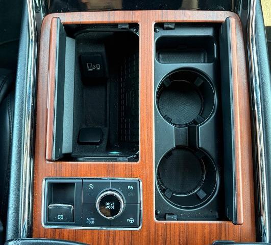 2020 Lincoln Navigator - $33,500