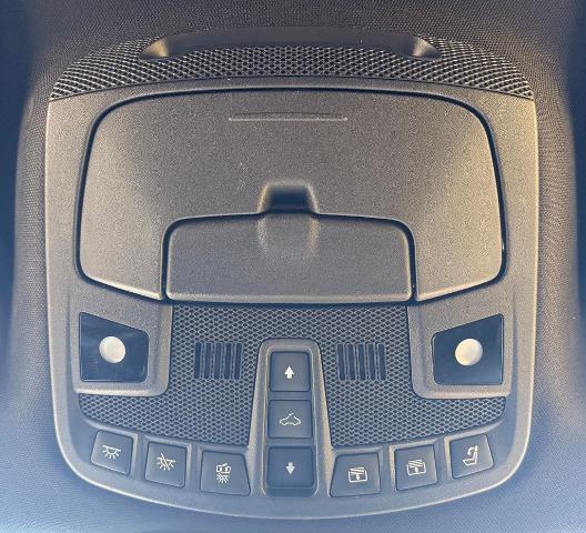2020 Lincoln Navigator - $33,500