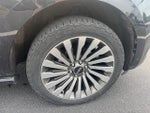 2020 Navigator Thumbnail 10