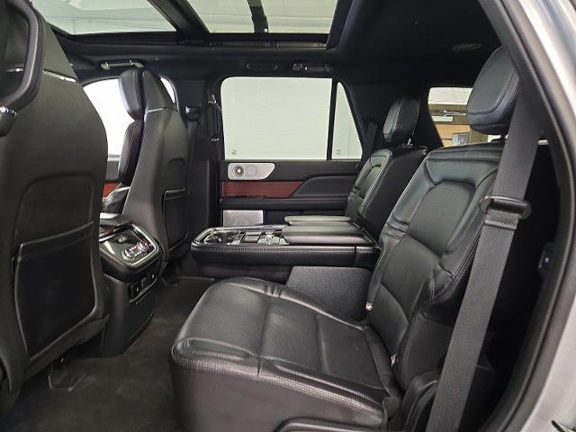 2021 Lincoln Navigator - $47,999