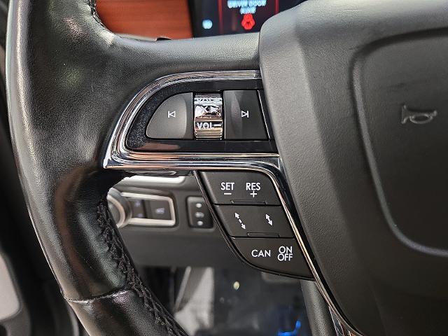 2021 Lincoln Navigator - $47,999