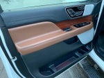 2022 Navigator Thumbnail 26