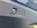 2022 Navigator Thumbnail 9