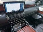 2022 Navigator Thumbnail 29
