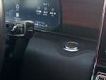2022 Navigator Thumbnail 33