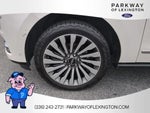 2019 Navigator Thumbnail 10