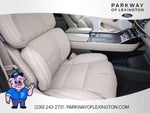2019 Navigator Thumbnail 36