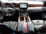 2019 Navigator Thumbnail 11