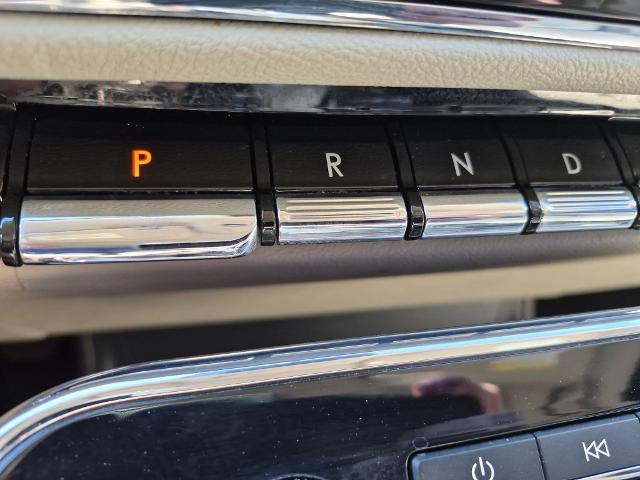 2019 Lincoln Navigator - $25,851