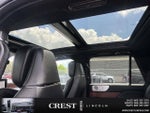 2020 Navigator Thumbnail 11