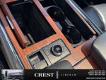 2020 Navigator Thumbnail 20
