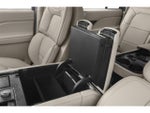 2020 Navigator Thumbnail 15
