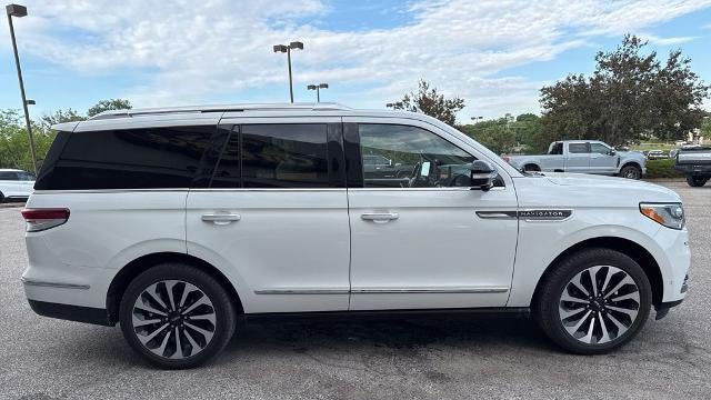 2022 Lincoln Navigator Reserve