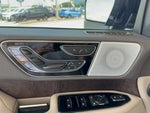 2022 Navigator Thumbnail 8