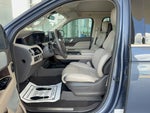 2022 Navigator Thumbnail 12