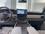 2022 Navigator Thumbnail 34