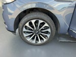 2022 Navigator Thumbnail 41