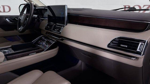 2022 Lincoln Navigator Reserve