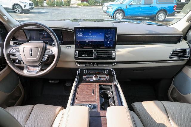 2022 Lincoln Navigator - $57,403