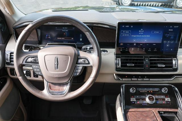 2022 Lincoln Navigator - $57,403