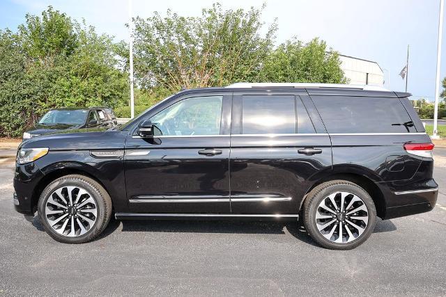 2022 Lincoln Navigator - $57,403