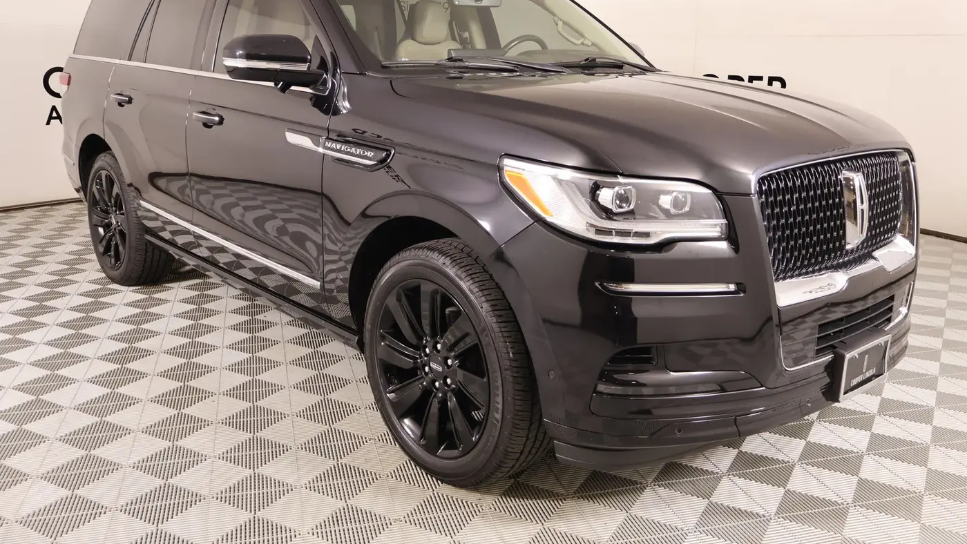 Preowned 2022 Lincoln Navigator Reserve for Sale