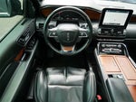 2019 Navigator Thumbnail 13