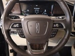 2019 Navigator Thumbnail 3