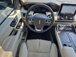 2021 Navigator Thumbnail 28