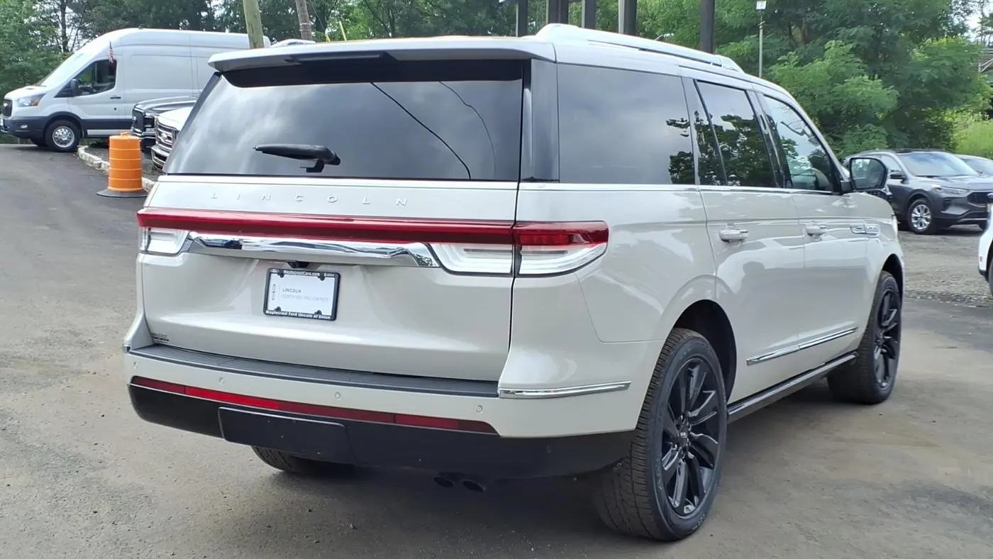 2022 Lincoln Navigator Reserve
