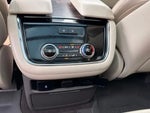 2019 Navigator Thumbnail 25