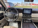 2019 Navigator Thumbnail 14