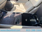 2019 Navigator Thumbnail 16
